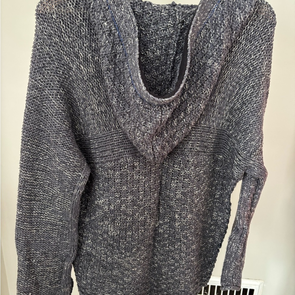 Free People Hoodie Oversized Gray Sweater Women's Size Medium - Picture 2 of 4